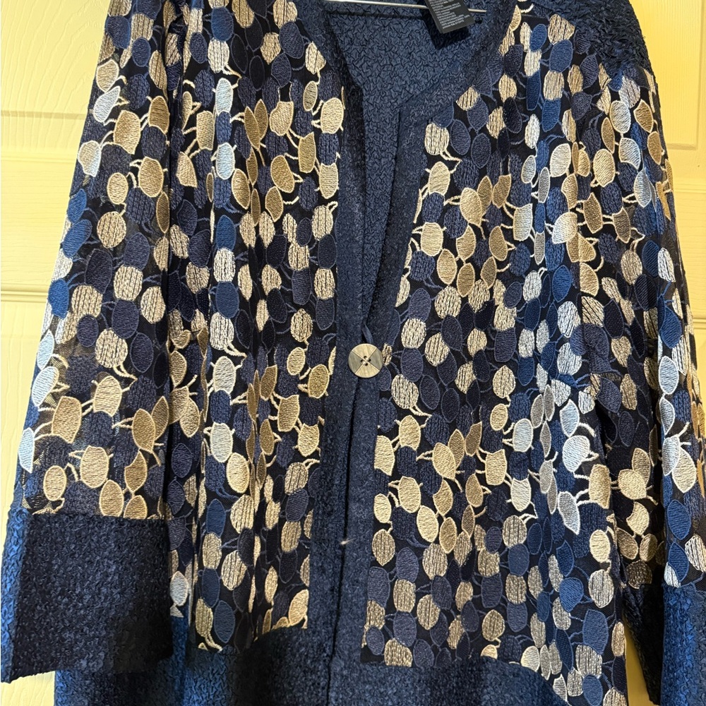 Chico's Navy and Gold Leaf Pattern jacket